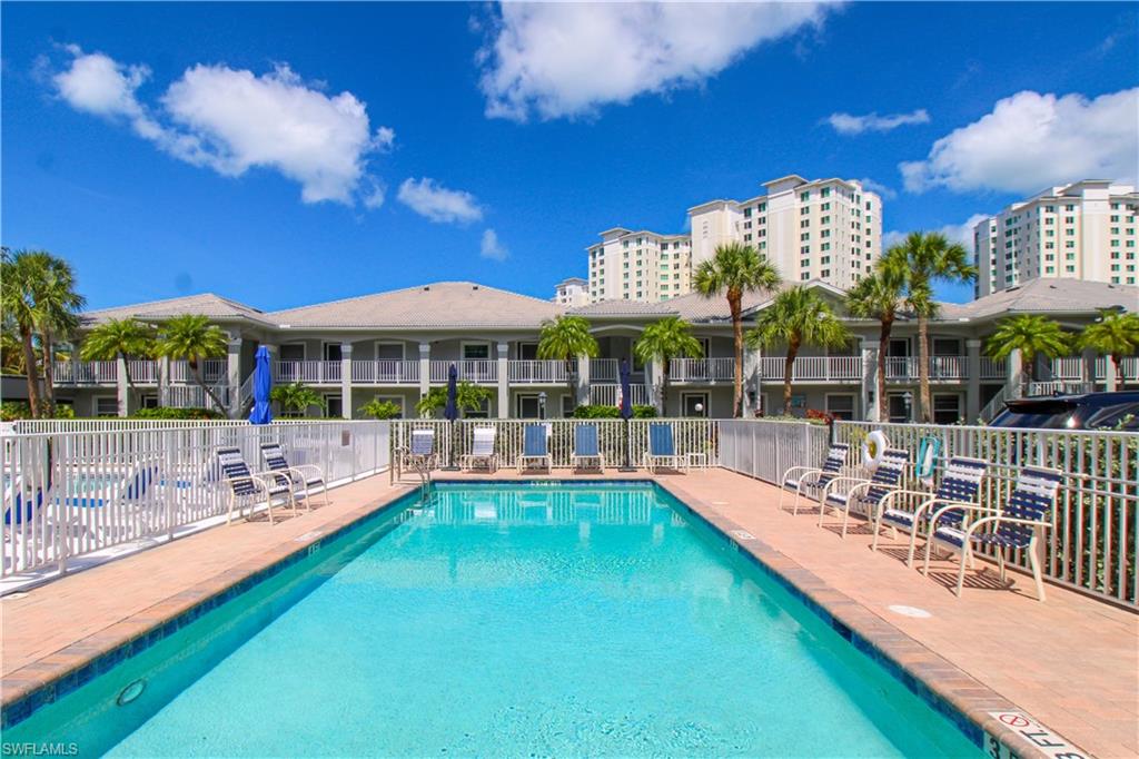 519 Roma Court, Unit 3206 Naples, FL 34110 - Photo 3 of 47