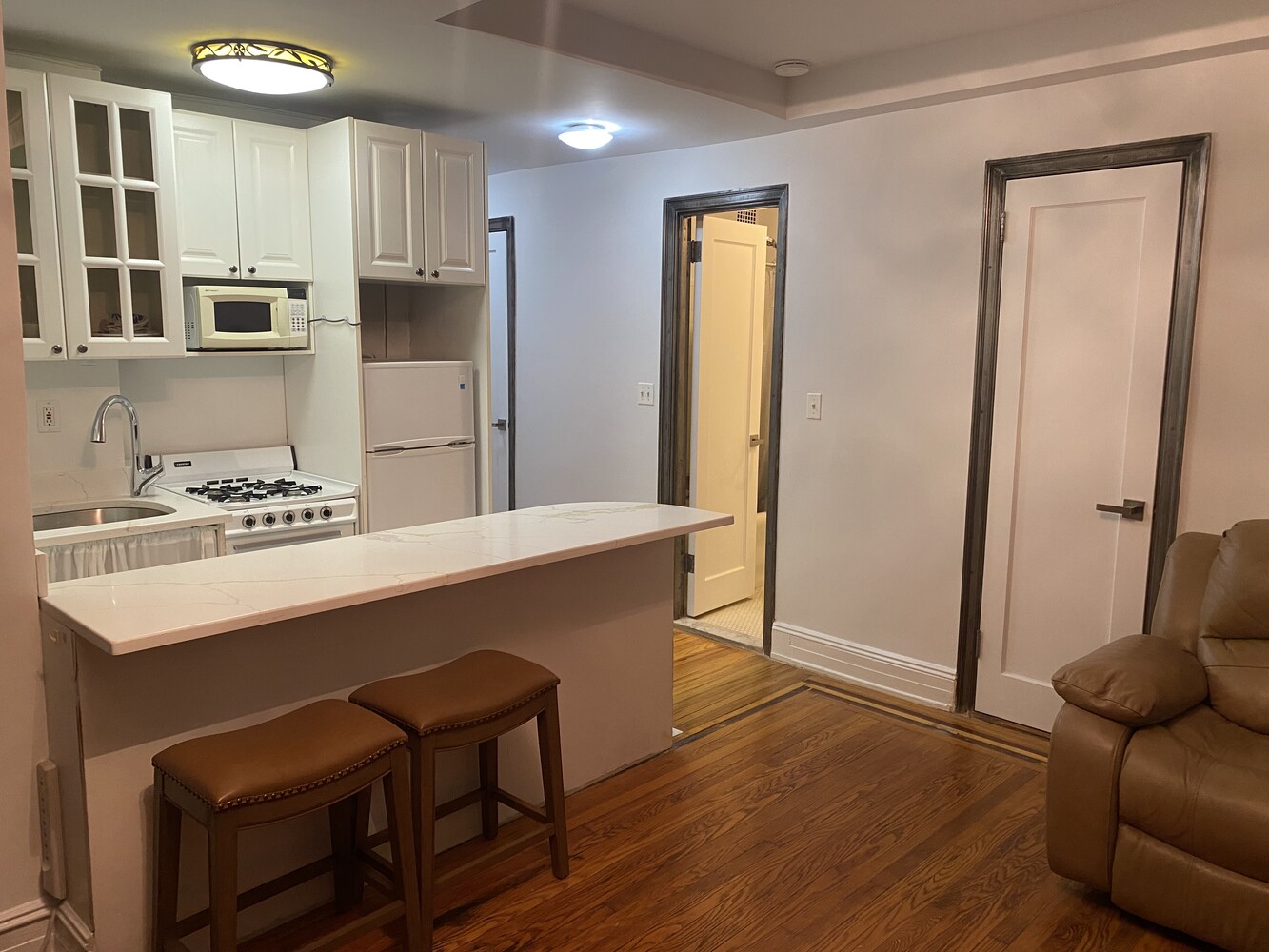 235 West 102nd Street, Unit 6D Manhattan, NY 10025 - Photo 5 of 13