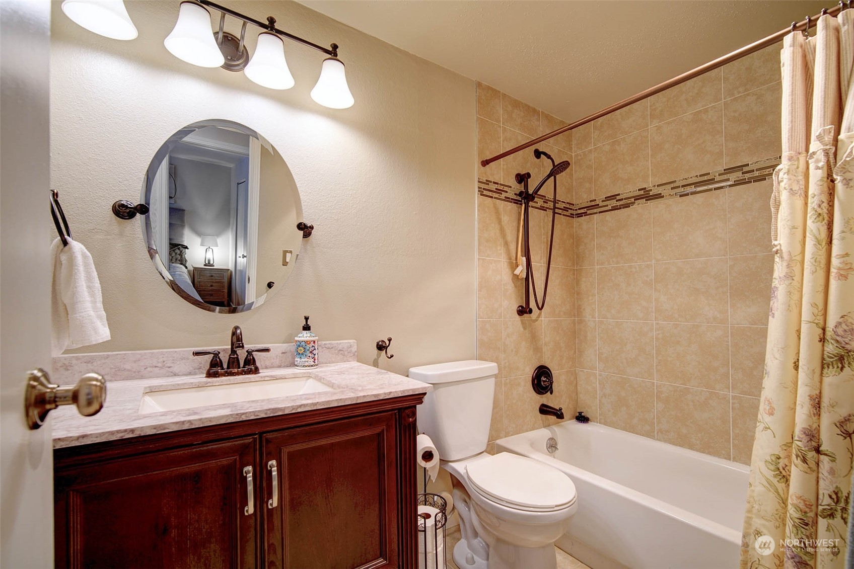 4300 Northeast Sunset Boulevard, Unit A5 Renton, WA 98059 - Photo 11 of 18 Gallery Image 11