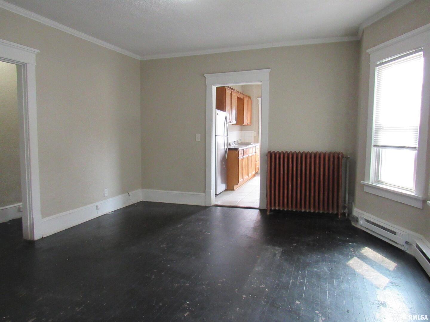 1701 25th Street, Unit 4 Rock Island, IL 61201 - Photo 3 of 21