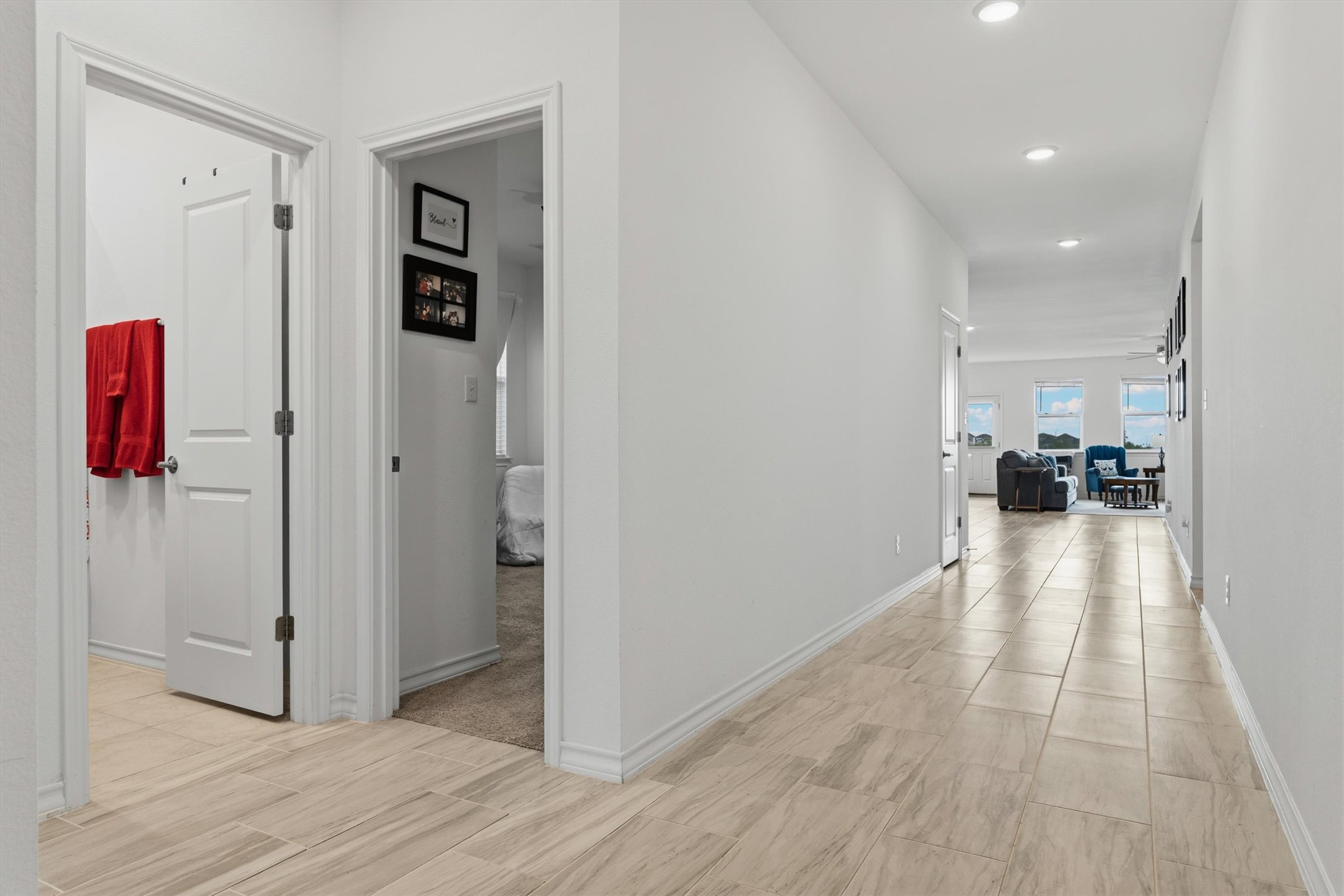 1000 Moose Road Hutto, TX 78634 - Photo 5 of 29 Hall with recessed lighting and baseboards