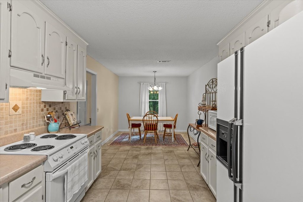 317 Ridgeway Drive Enterprise, AL 36330 - Photo 10 of 25