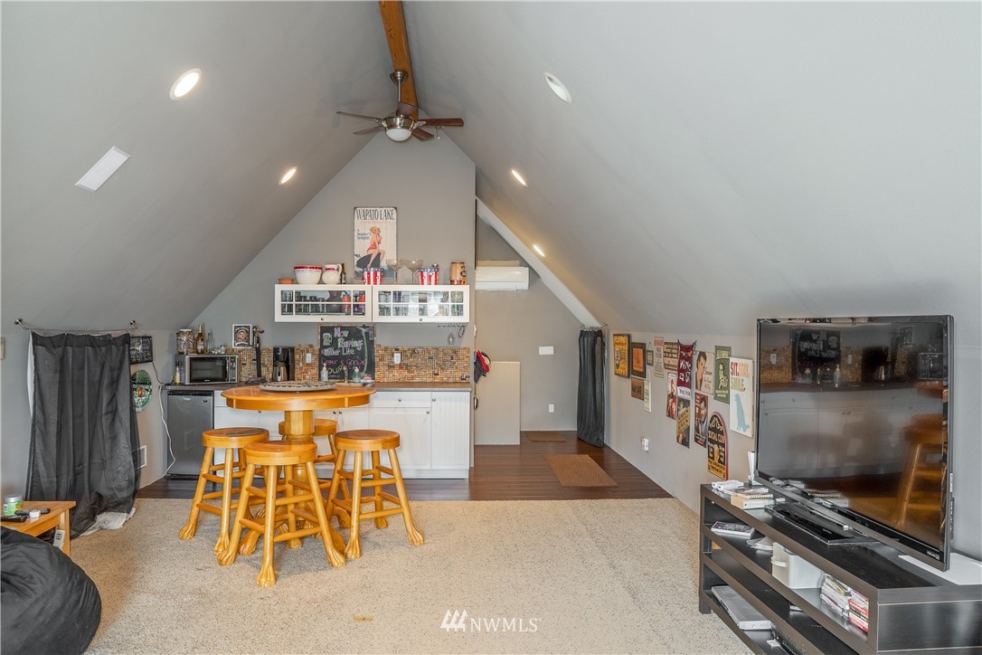 87 Shoemaker Road Manson, WA 98831 - Photo 14 of 22 Gallery Image 14