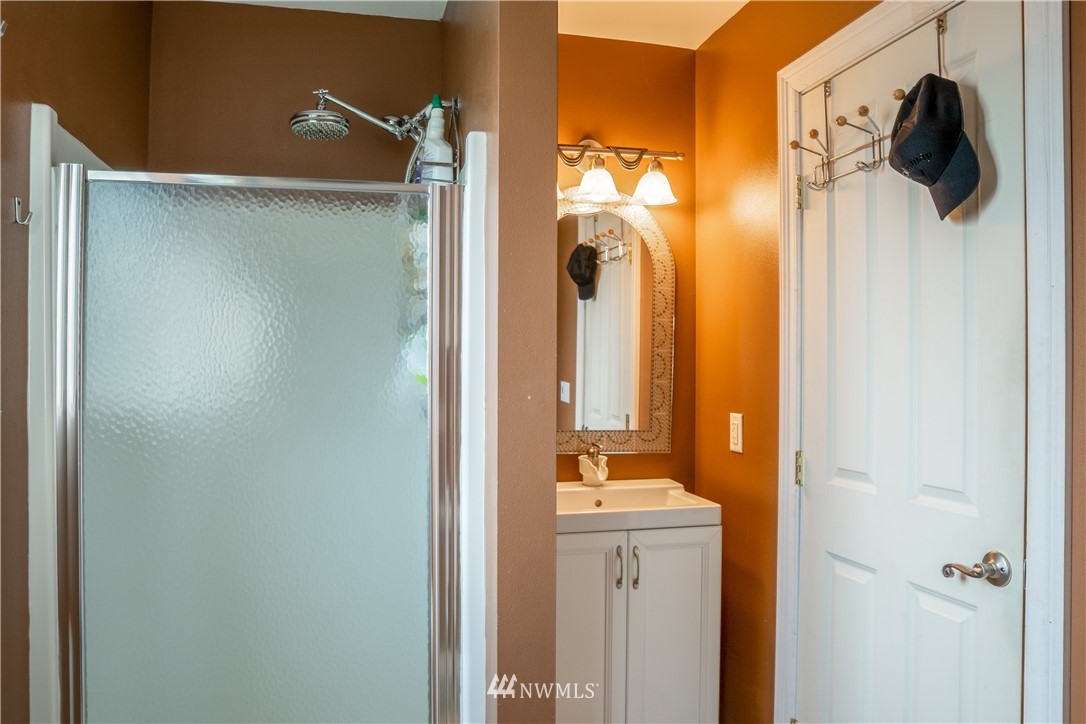 87 Shoemaker Road Manson, WA 98831 - Photo 8 of 22 Gallery Image 8
