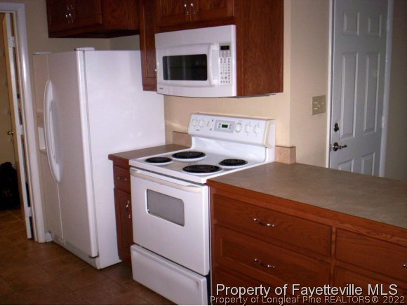 141 Ham Road Hope Mills, NC 28348 - Photo 3 of 22 Gallery Image 3