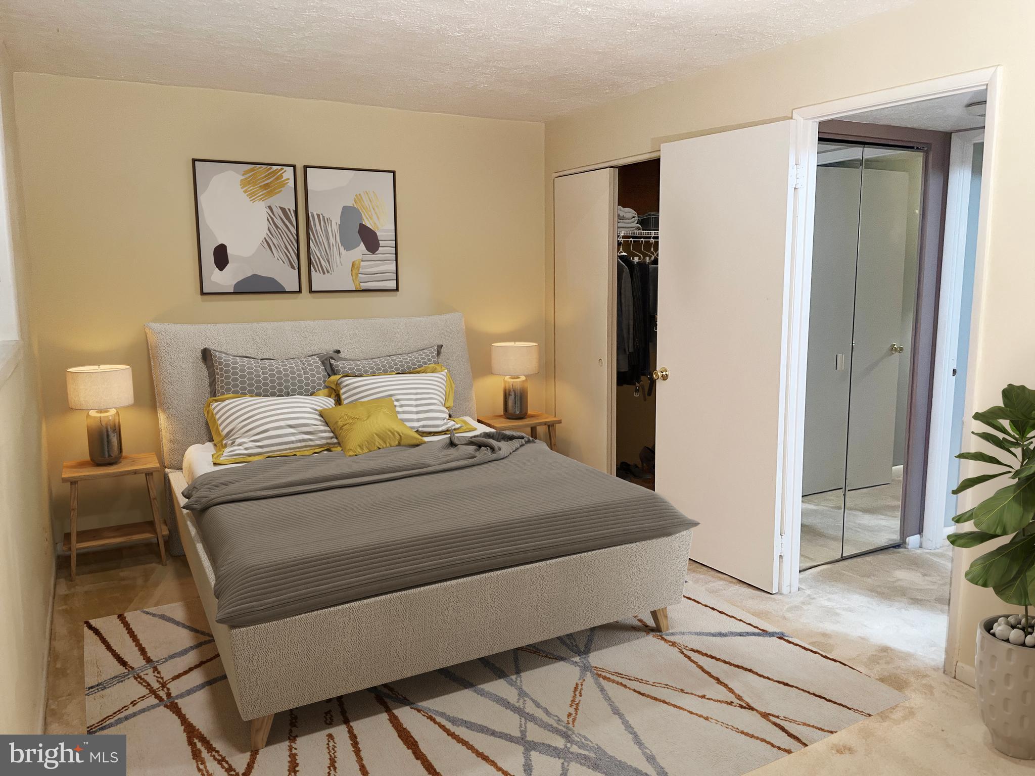 2505 South Walter Reed Drive, Unit A Arlington, VA 22206 - Photo 3 of 7 1 of 3 bedrooms