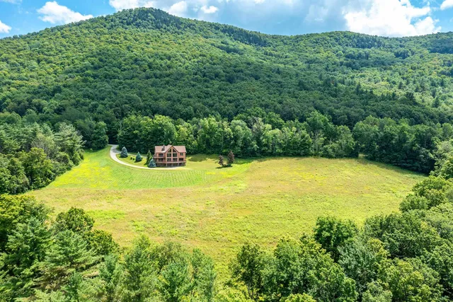 $1,050,000 | 3780 Danby Pawlet Road, Danby, VT 05761