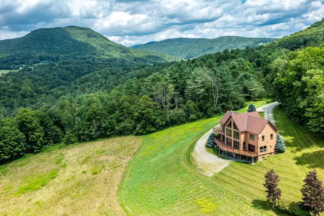 $1,050,000 | 3780 Danby Pawlet Road, Danby, VT 05761