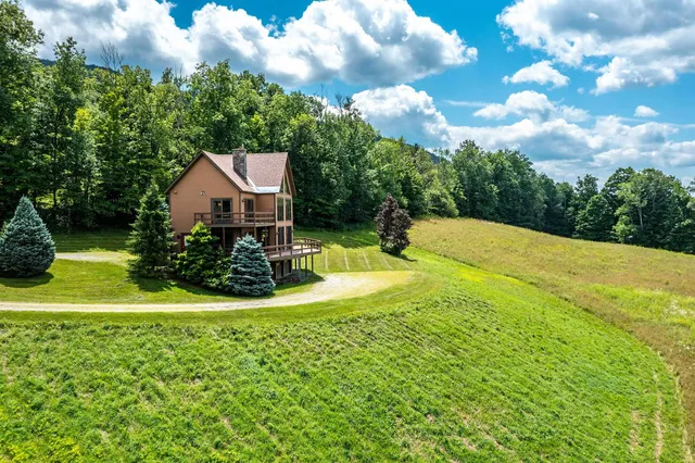 $1,050,000 | 3780 Danby Pawlet Road, Danby, VT 05761