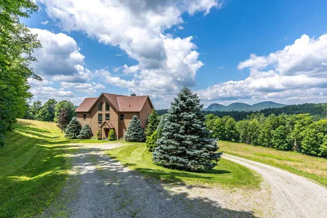 $1,050,000 | 3780 Danby Pawlet Road, Danby, VT 05761