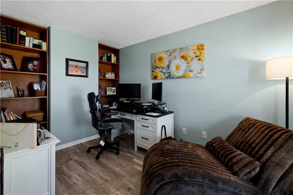 310 Rocky Ridge Road Bethel Park, PA 15102 - Photo 3 of 29 Gallery Image 3