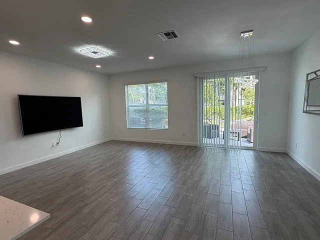 $3,800 | 4416 Hammock Grove Drive, Lake Worth, FL 33467