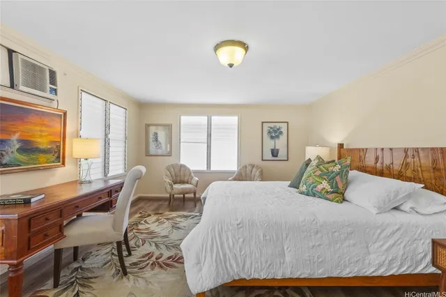 $2,690,000 | 5783 Kalanianaʻole Highway, Honolulu, HI 96821