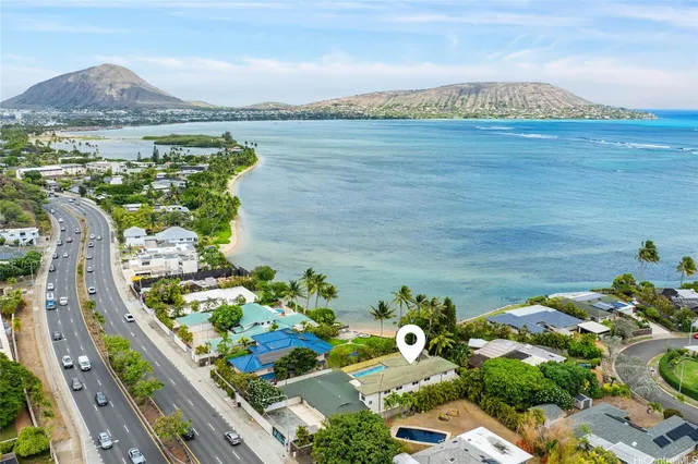 $2,690,000 | 5783 Kalanianaʻole Highway, Honolulu, HI 96821