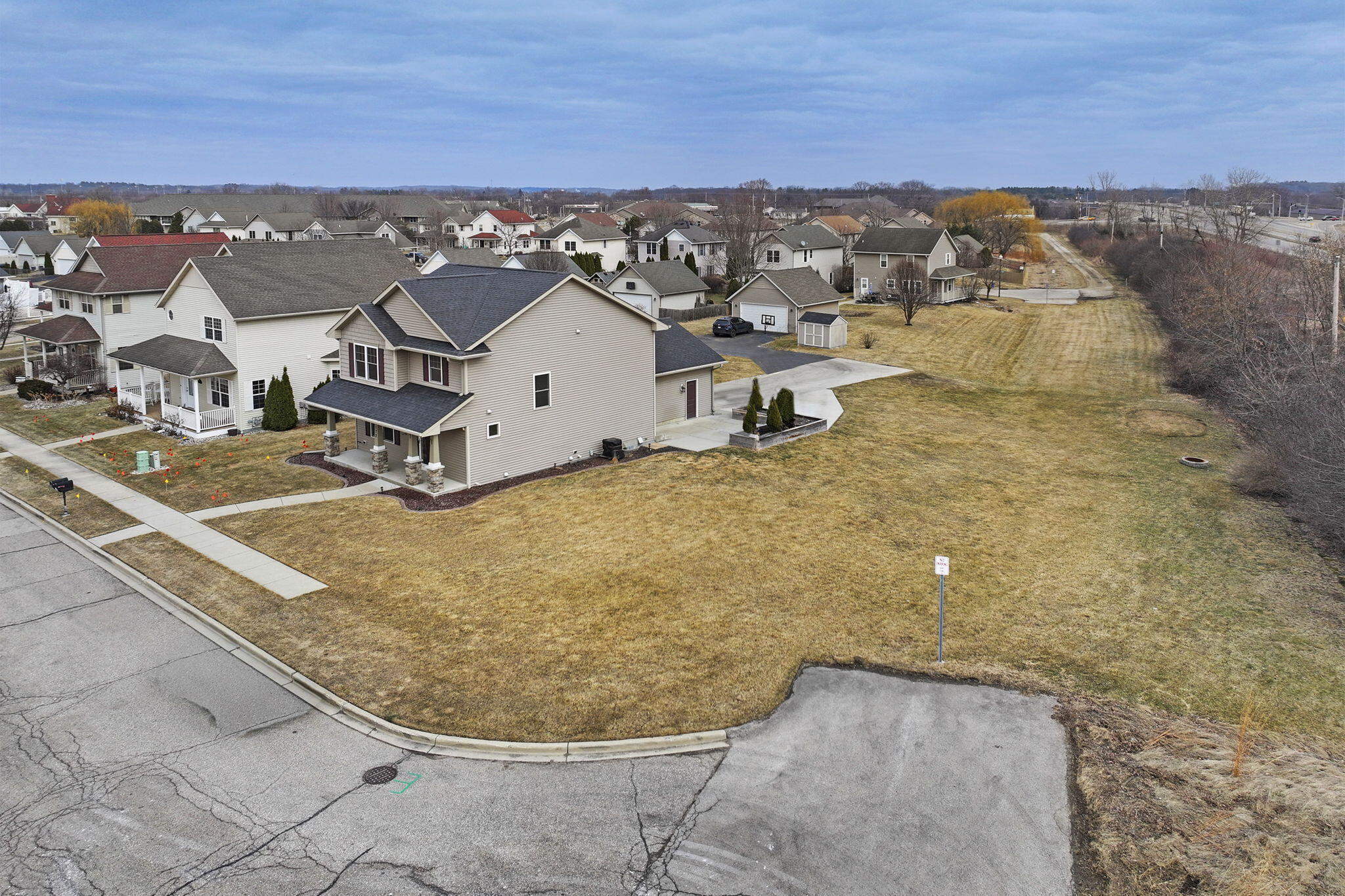 1172 Springbrook Drive Burlington, WI 53105 - Photo 35 of 40 Home includes extra lot