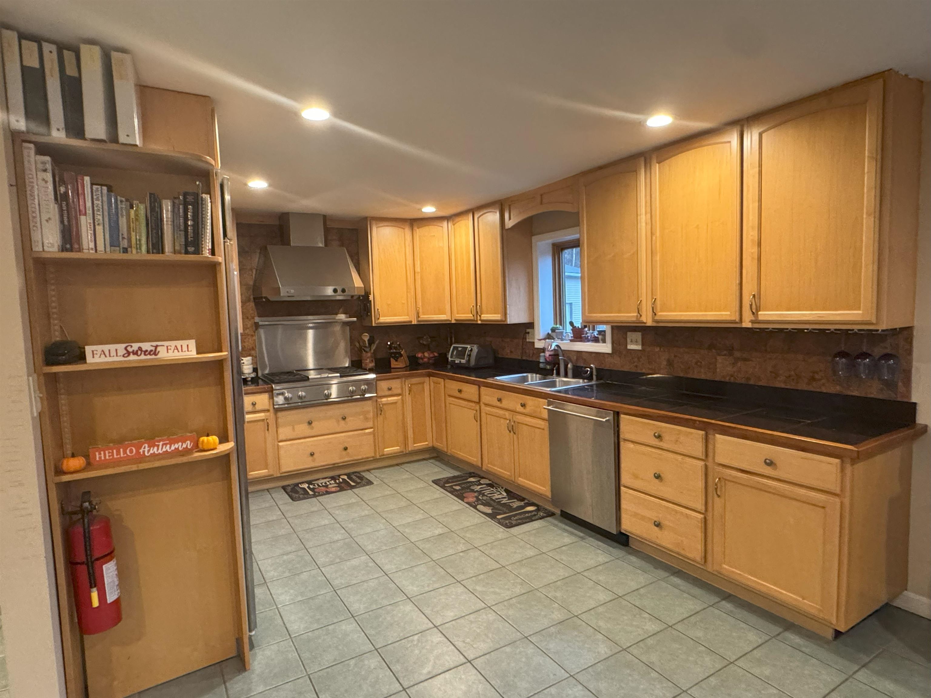 149 West Trottier Road Royalton, VT 05068 - Photo 8 of 30