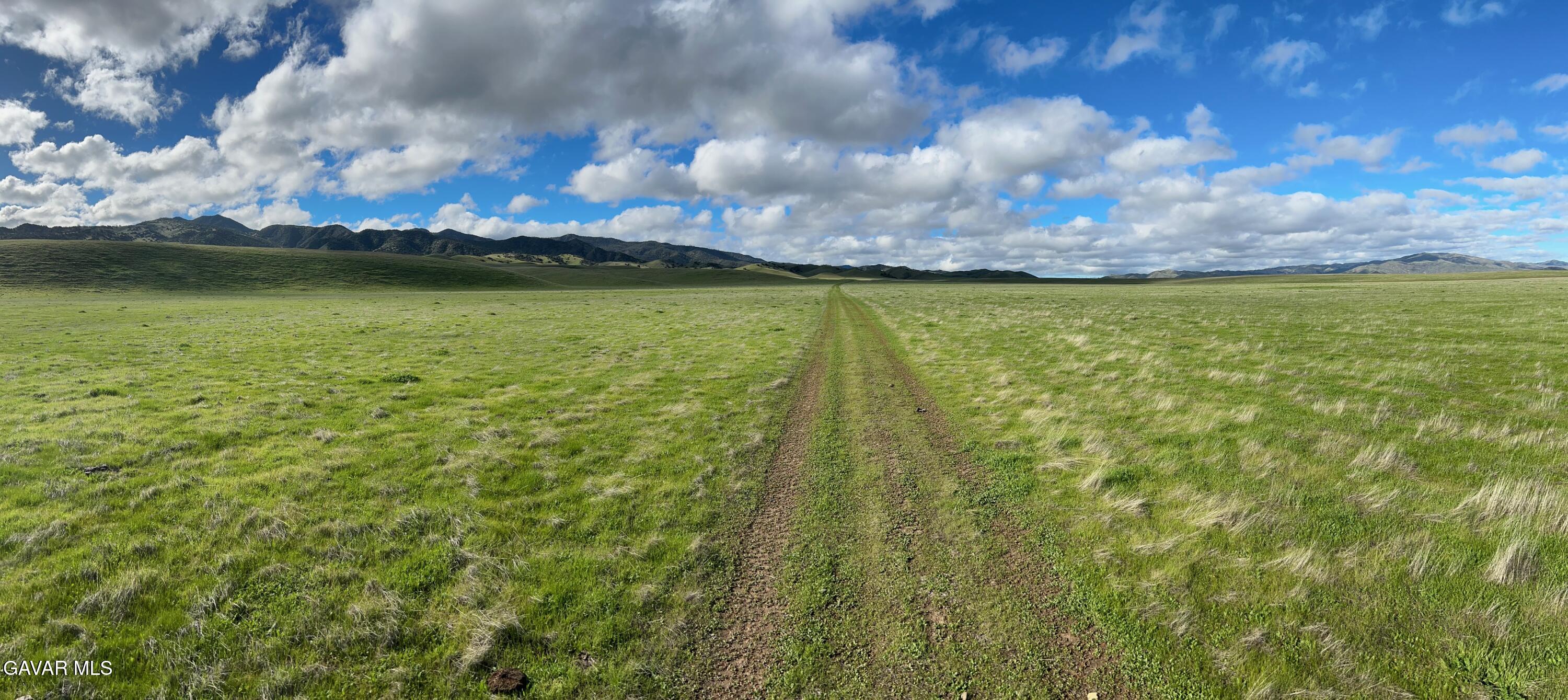 Viv Panoche Road Paicines, CA 95043 - Photo 20 of 35 a view of a lake
