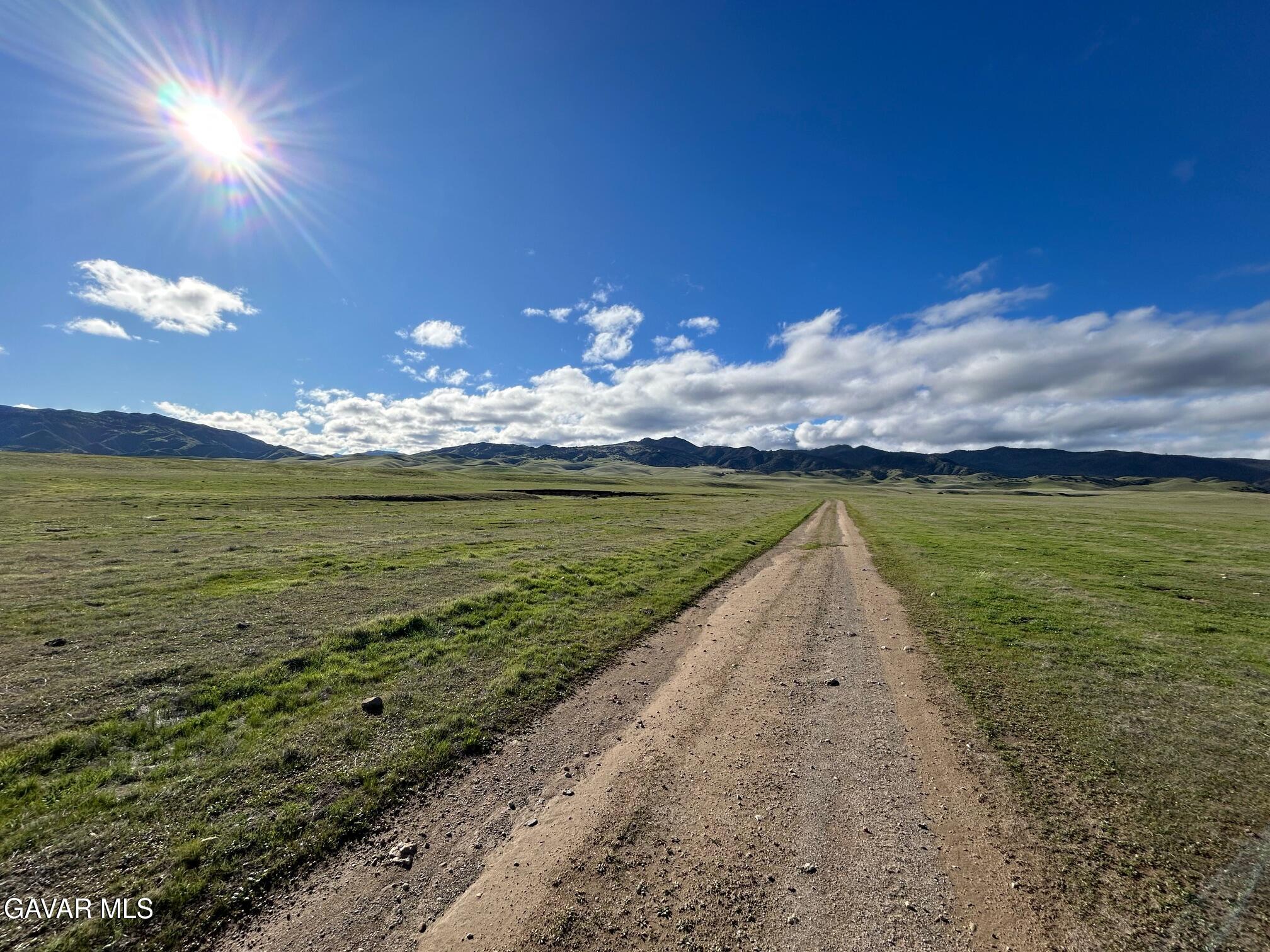 Viv Panoche Road Paicines, CA 95043 - Photo 27 of 35 a view of an ocean and a nearby beach