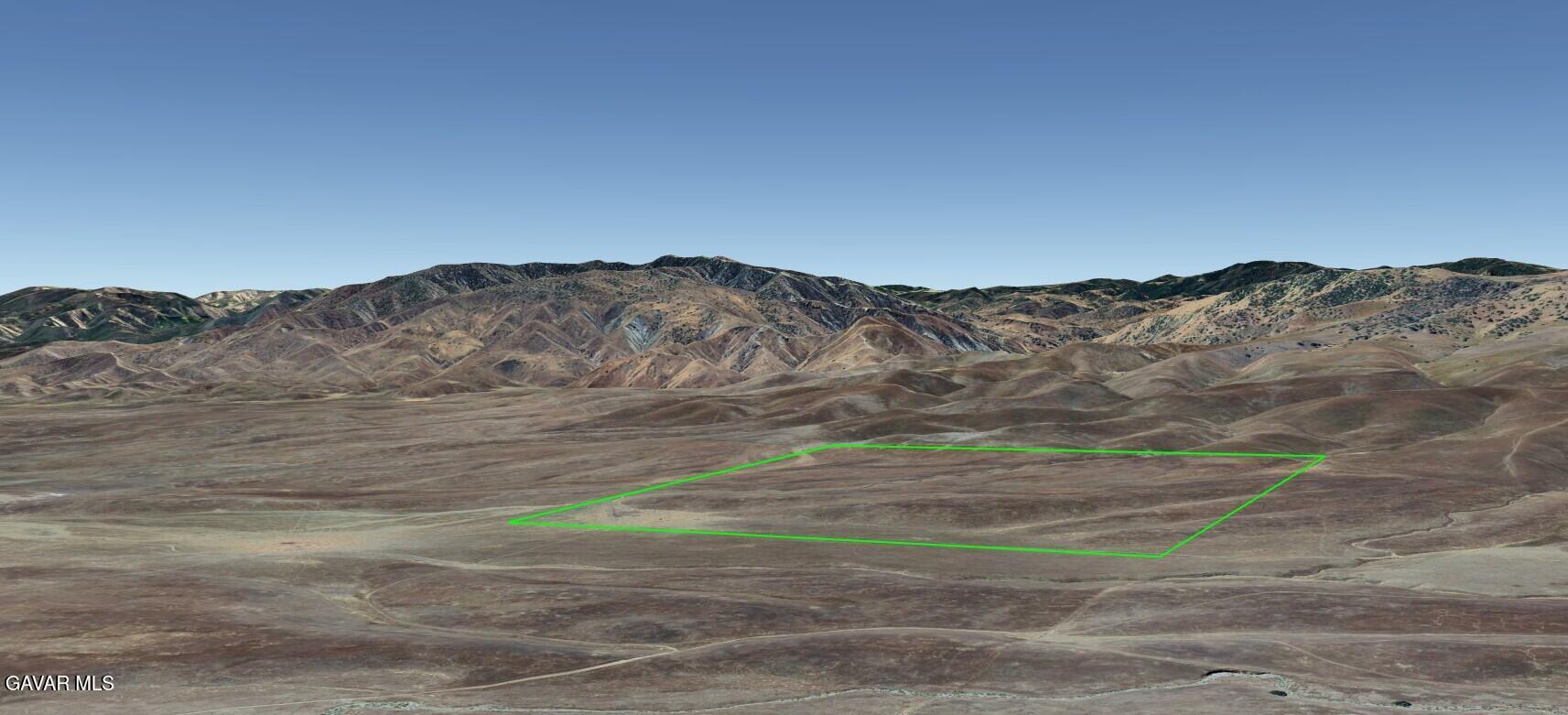 Viv Panoche Road Paicines, CA 95043 - Photo 4 of 35 a view of a yard with a mountain