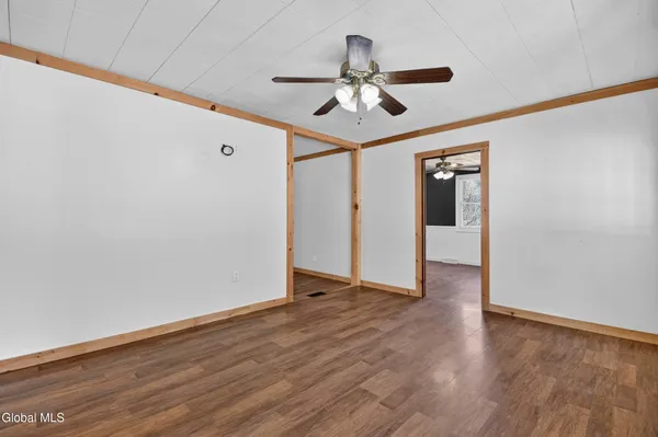 $285,000 | 1906 Highway 10, Caroga Lake, NY 12032