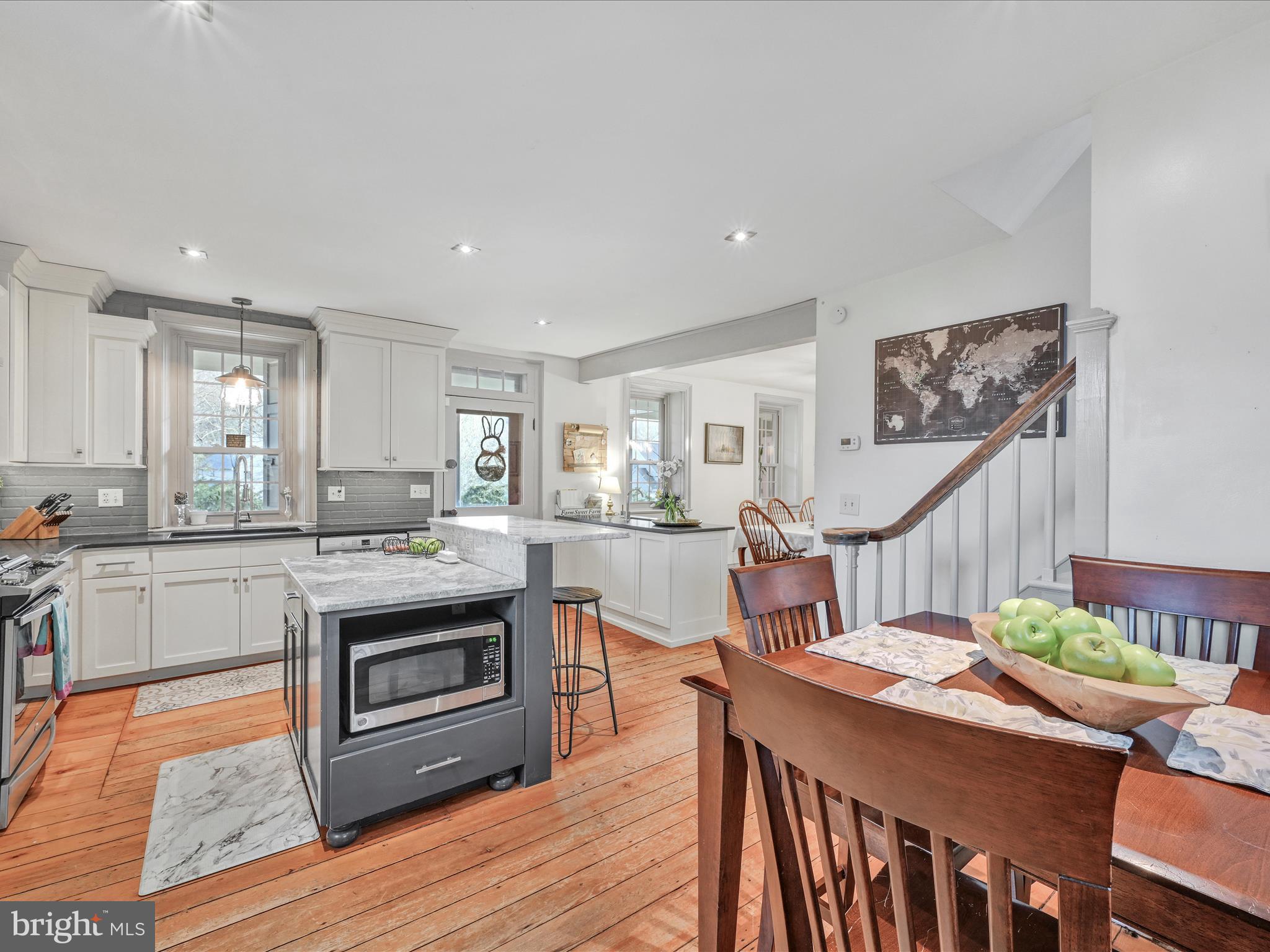 2657 Valley View Drive Lancaster, PA 17601 - Photo 21 of 56 Kitchen