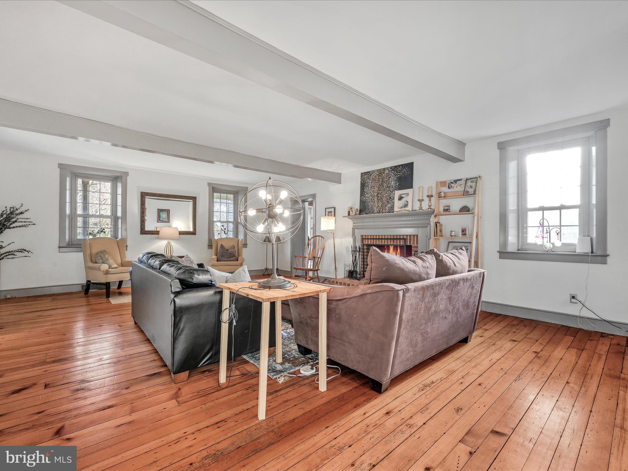 2657 Valley View Drive Lancaster, PA 17601 - Photo 23 of 56 Family Room