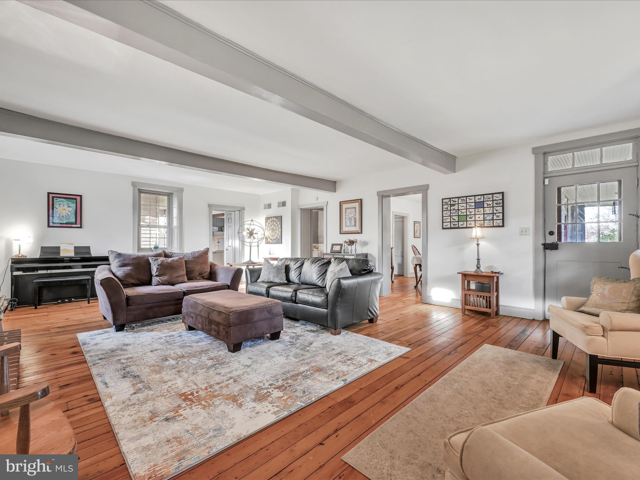 2657 Valley View Drive Lancaster, PA 17601 - Photo 26 of 56 Family Room