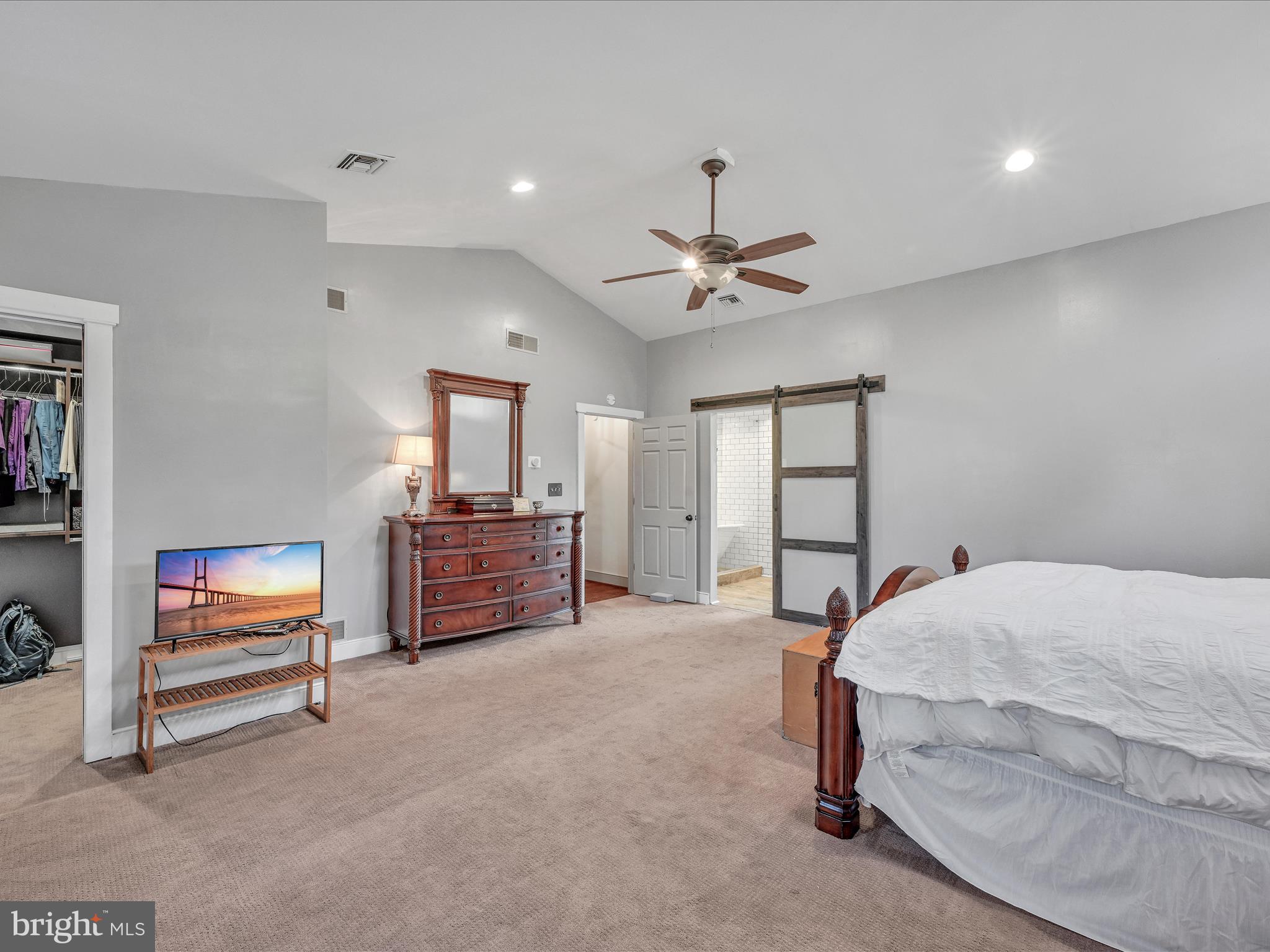 2657 Valley View Drive Lancaster, PA 17601 - Photo 32 of 56 Main Bedroom