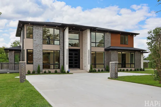 $1,599,000 | 2700 Fontana Drive, Glenview, IL 60025