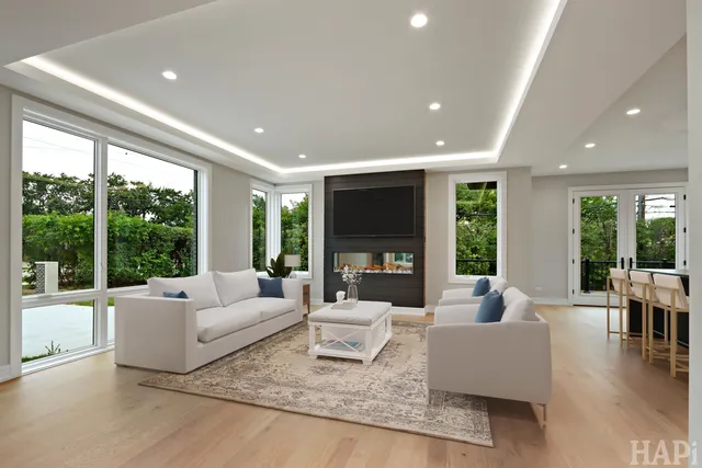 $1,599,000 | 2700 Fontana Drive, Glenview, IL 60025