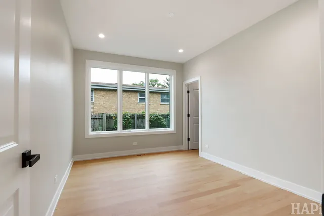 $1,599,000 | 2700 Fontana Drive, Glenview, IL 60025