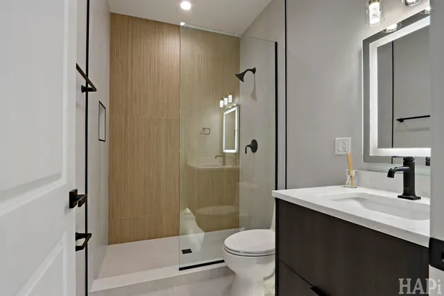 $1,485,000 | 2700 Fontana Drive, Glenview, IL 60025