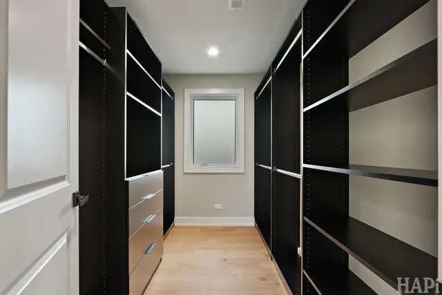 $1,599,000 | 2700 Fontana Drive, Glenview, IL 60025