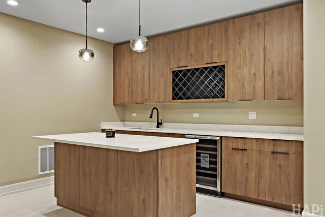 $1,599,000 | 2700 Fontana Drive, Glenview, IL 60025