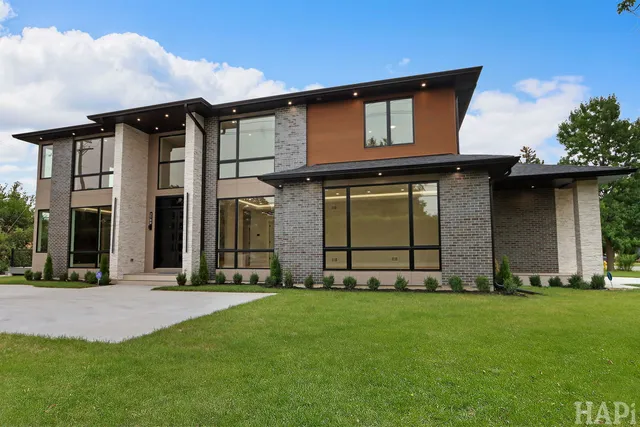 $1,599,000 | 2700 Fontana Drive, Glenview, IL 60025