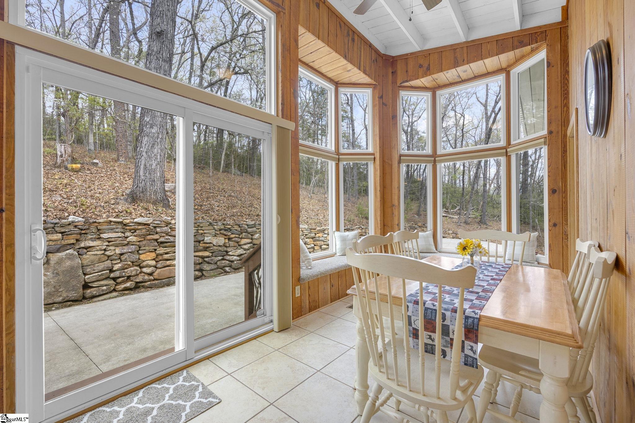 4828 Highway 11 Pickens, SC 29671 - Photo 14 of 43