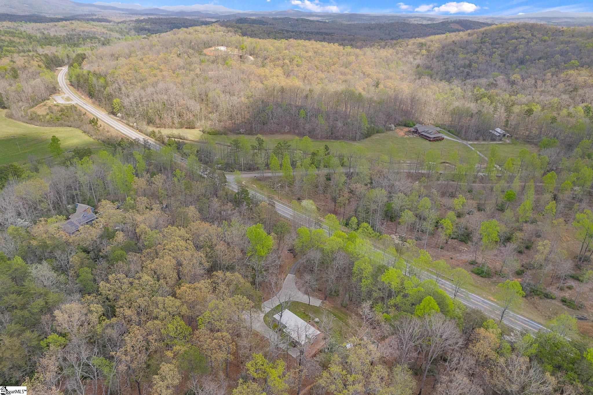 4828 Highway 11 Pickens, SC 29671 - Photo 38 of 43