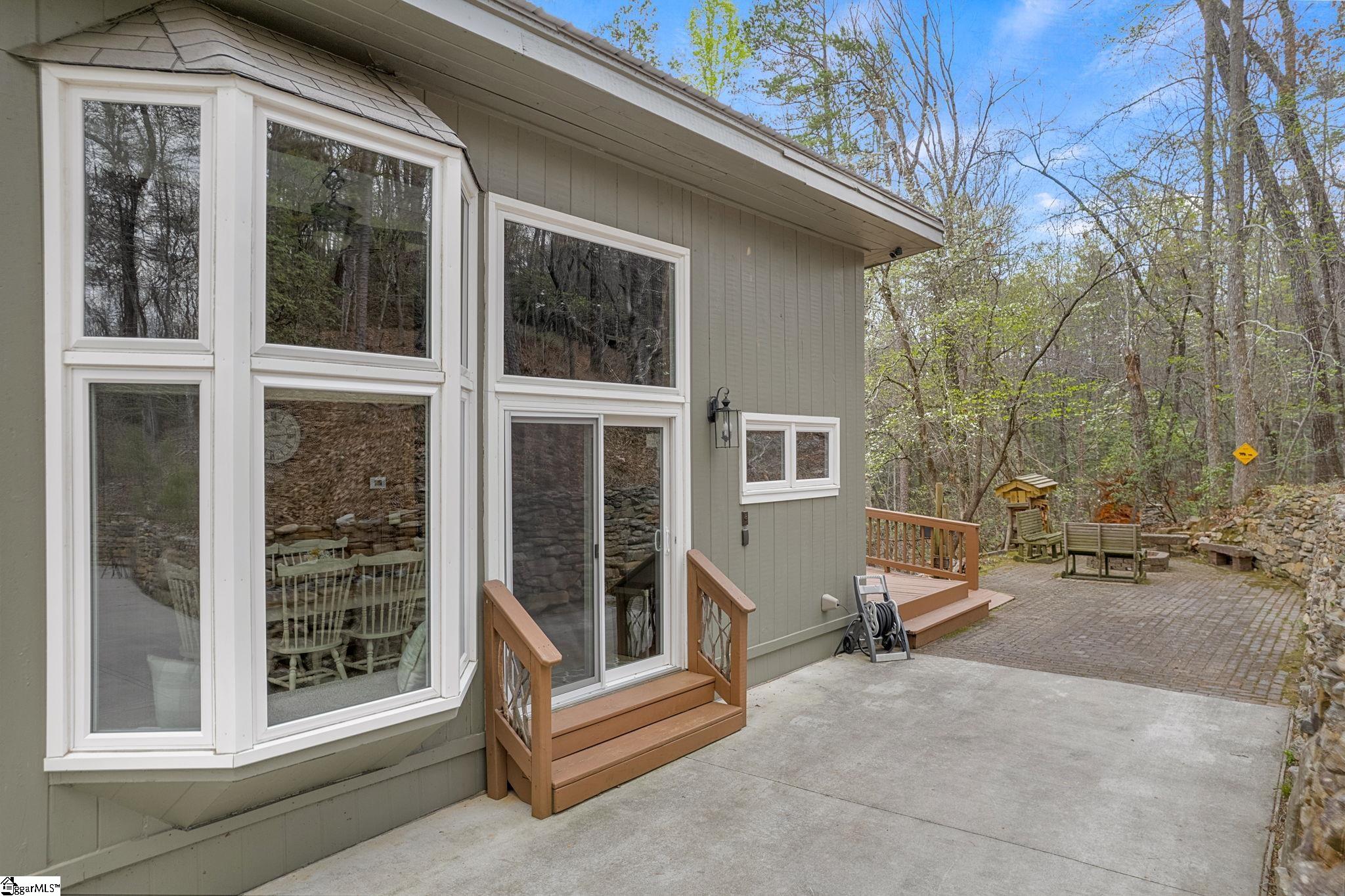 4828 Highway 11 Pickens, SC 29671 - Photo 4 of 43