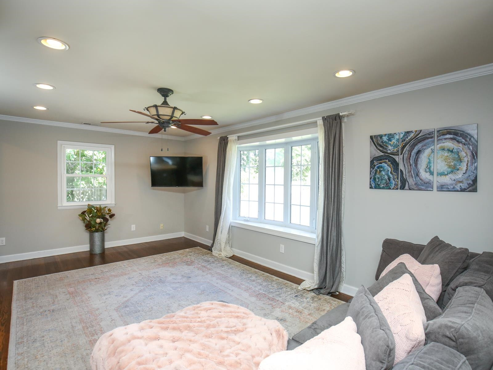 6013 Trinity Drive Raleigh, NC 27607 - Photo 7 of 31 Photo 7