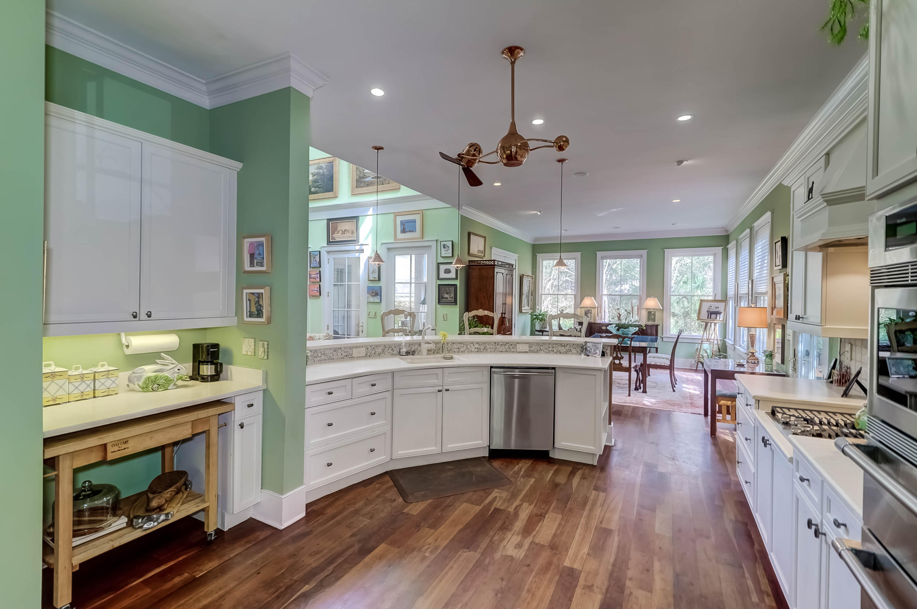 26 Isle Of Hope Road Mount Pleasant, SC 29464 - Photo 6 of 70 26 Isle of Hope (15)