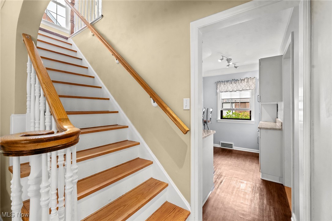 2611 Charney Road Cleveland, OH 44118 - Photo 19 of 38 Gallery Image 19