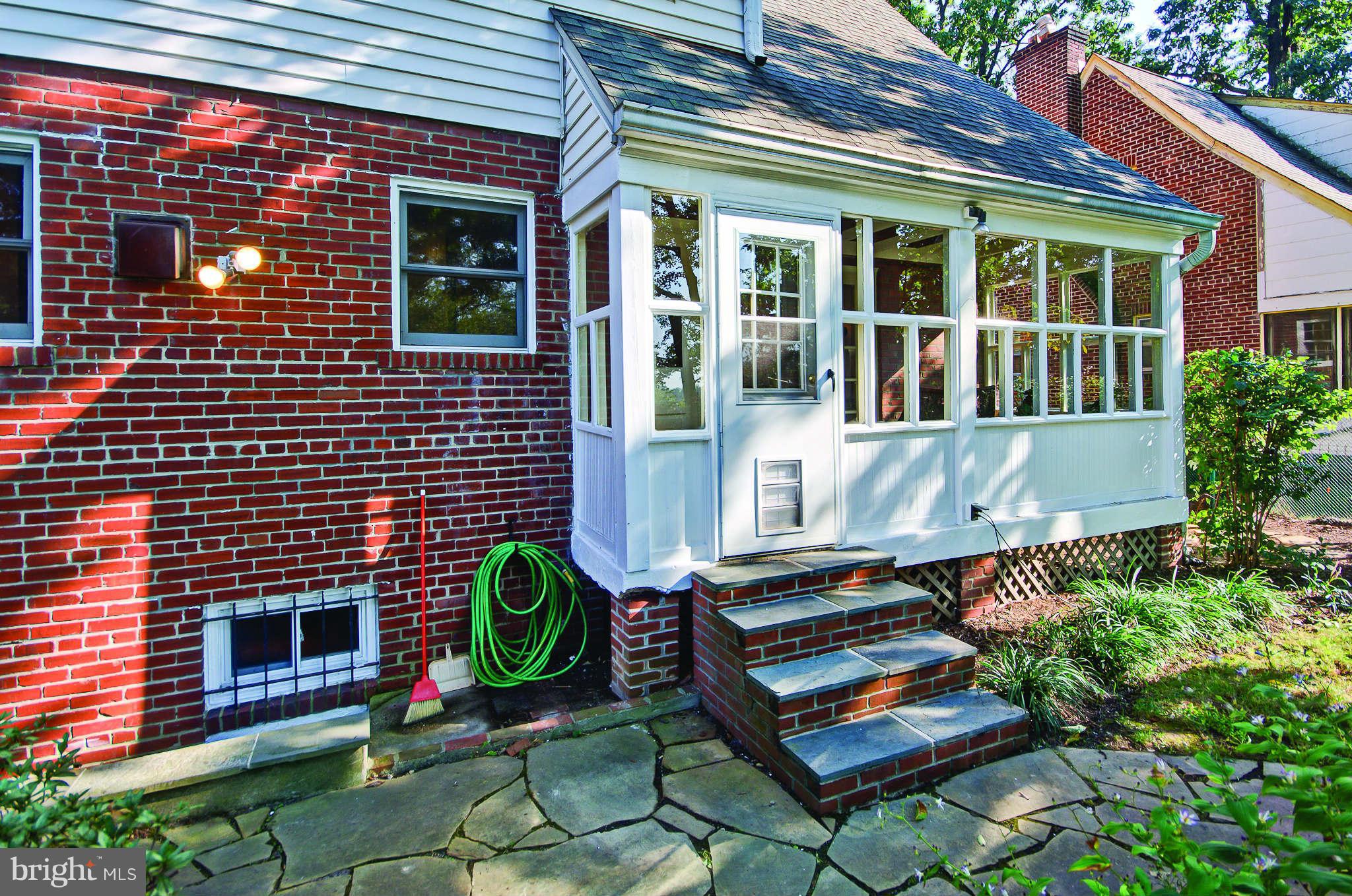 6134 Sligo Mill Road Northeast Washington, DC 20011 - Photo 17 of 18 Exterior (Rear)