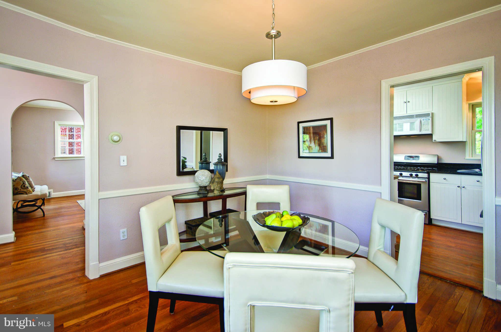 6134 Sligo Mill Road Northeast Washington, DC 20011 - Photo 5 of 18 Dining Room