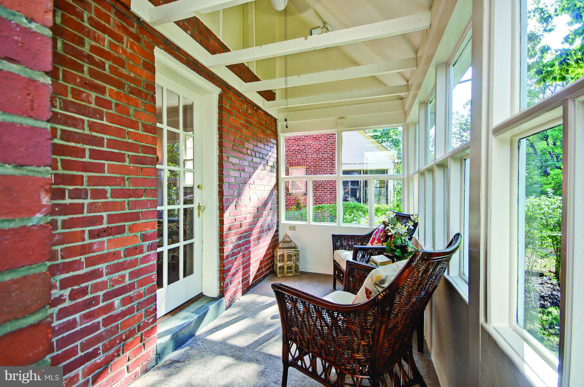 6134 Sligo Mill Road Northeast Washington, DC 20011 - Photo 8 of 18 Interior (General)
