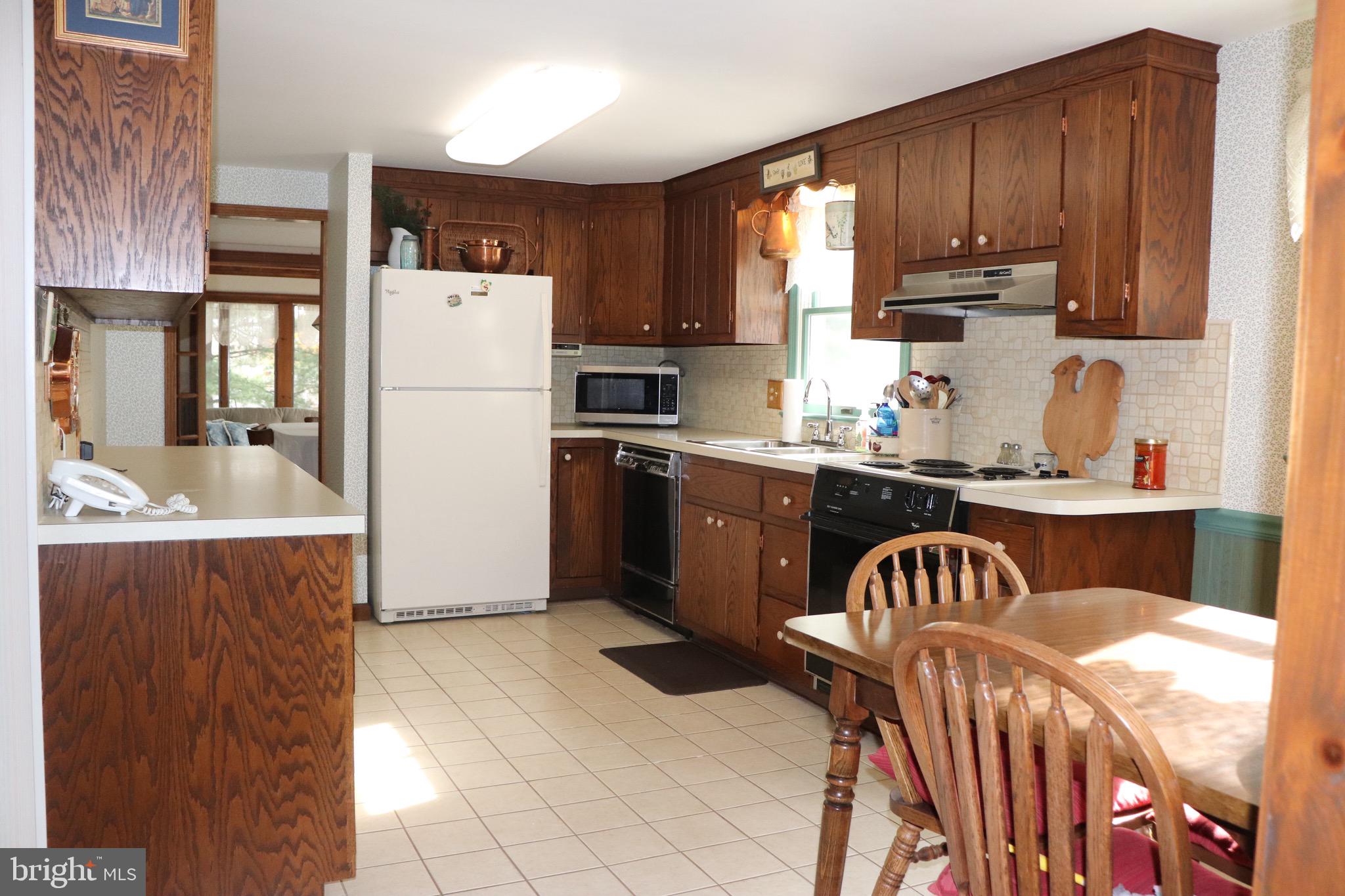 1711 Kepler Road Pottstown, PA 19464 - Photo 8 of 31 Gallery Image 8