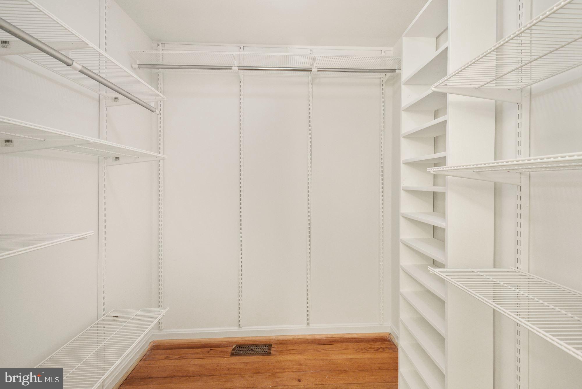 3224 Birchtree Lane Silver Spring, MD 20906 - Photo 26 of 30 Primary Walk-in Closet
