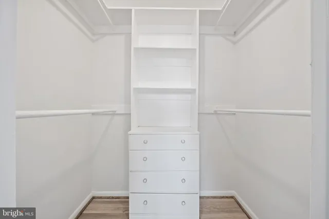 a view of walk in closet