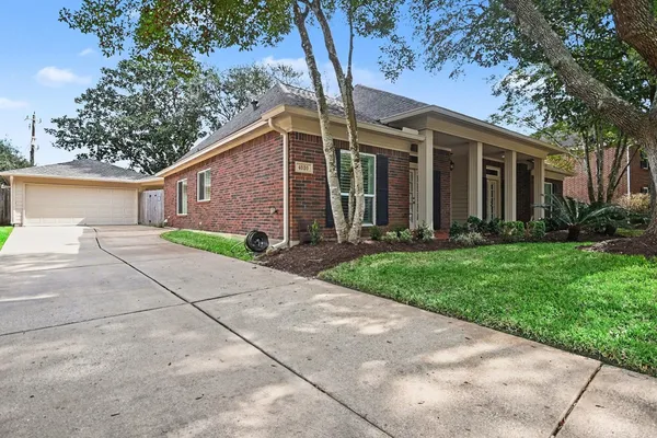 $451,500 | 4030 Raven River Drive, Houston, TX 77059