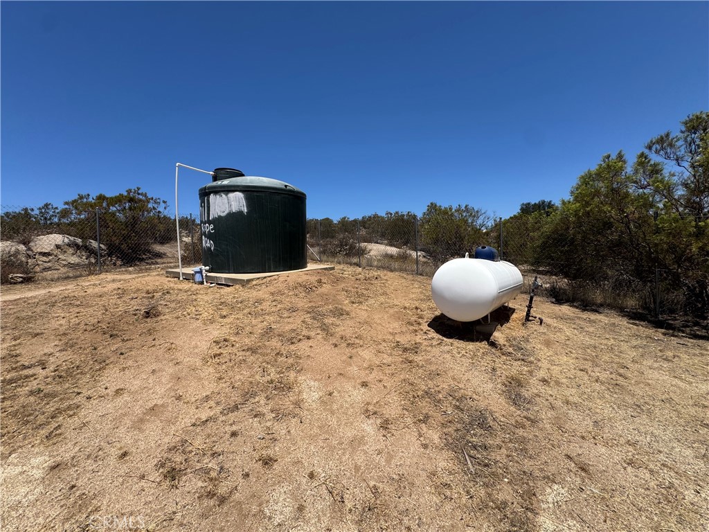 41251 Rope Road Hemet, CA 92544 - Photo 27 of 32 Propane Tank and Water tower