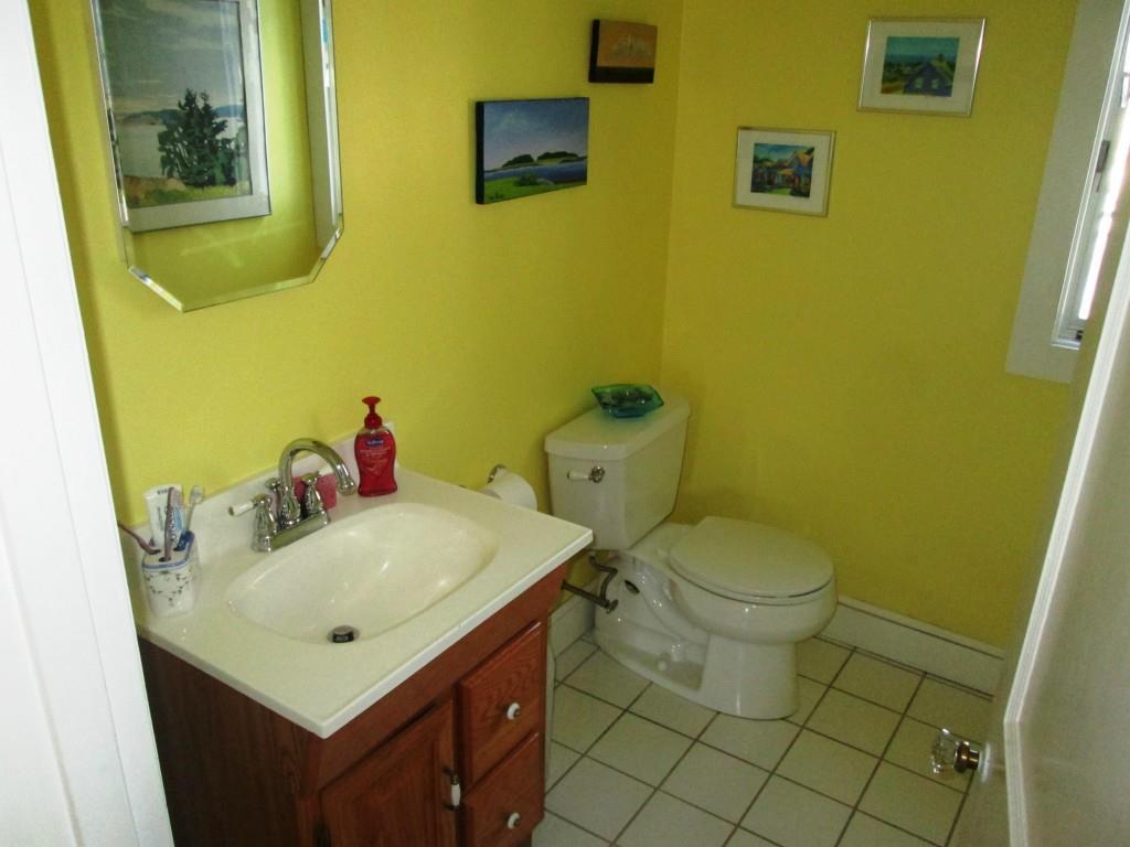 1278 Sawyer Road Cape Elizabeth, ME 04107 - Photo 8 of 23 Photo